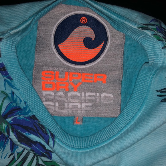 Pacific Surf Tropical Tee - Picture 2 of 4